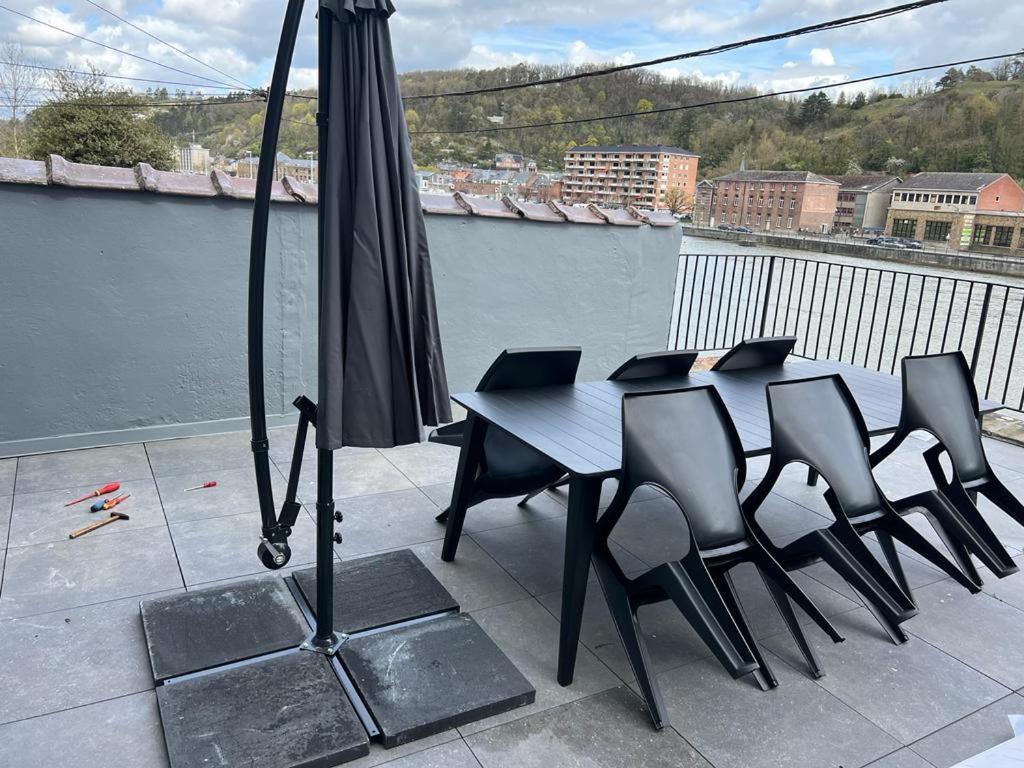 Le Franchet Apartment Dinant Exterior photo